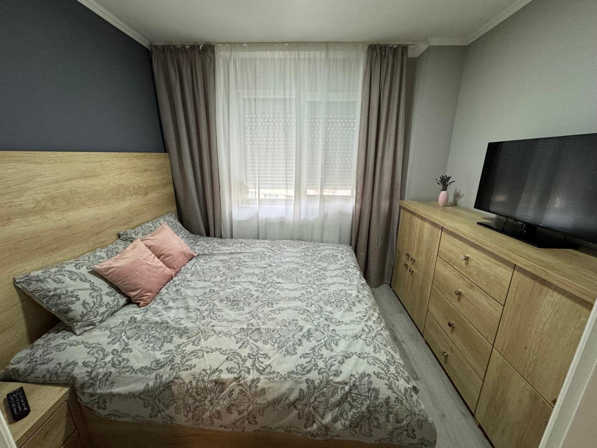 Maya Home Oradea Exterior photo